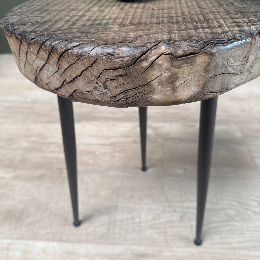 Close-up of the solid elm tabletop showing the natural grain, knots and organic character of the Small Rustic Elm Side Table Eva.