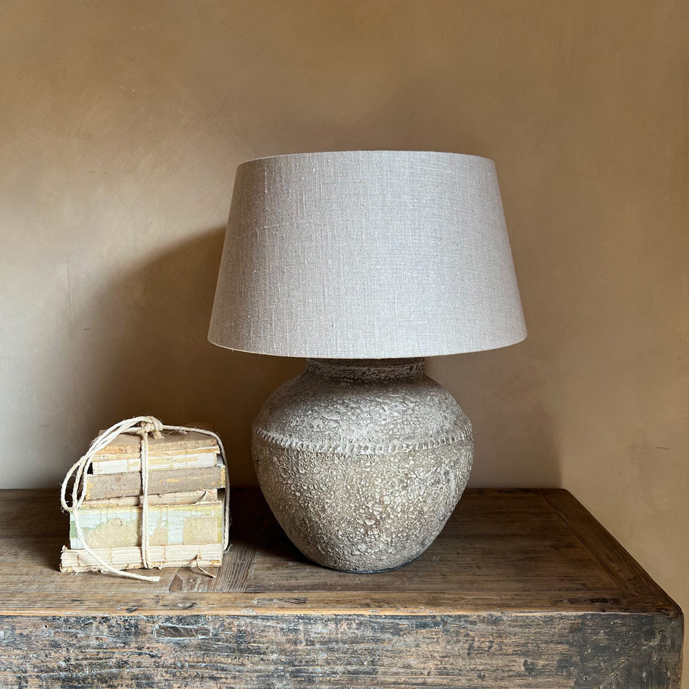 Rustic Stone Table Lamp |Medium